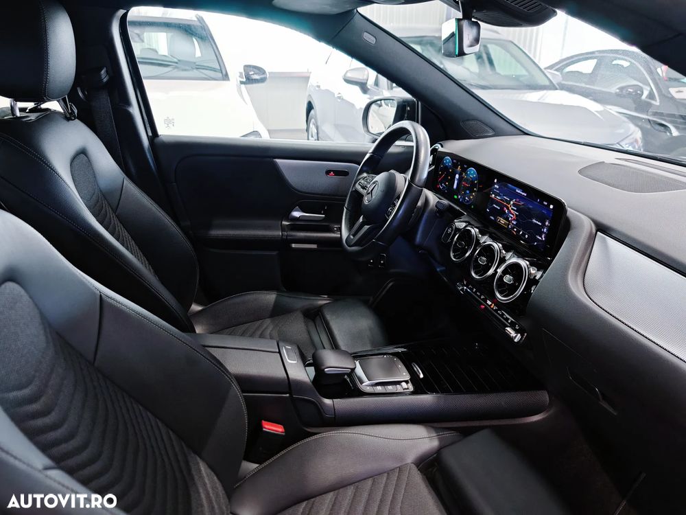 Mercedes-Benz GLA 250 e 8G-DCT - 7