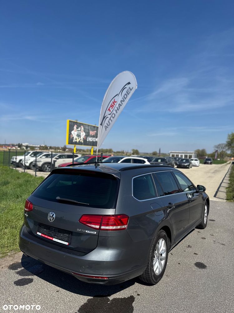 Volkswagen Passat 2.0 TDI (BlueMotion Technology) Highline - 4