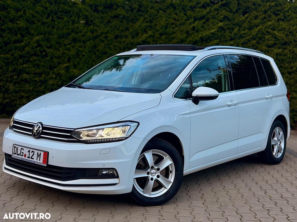 Volkswagen Touran 2.0 TDI DSG Highline - 3