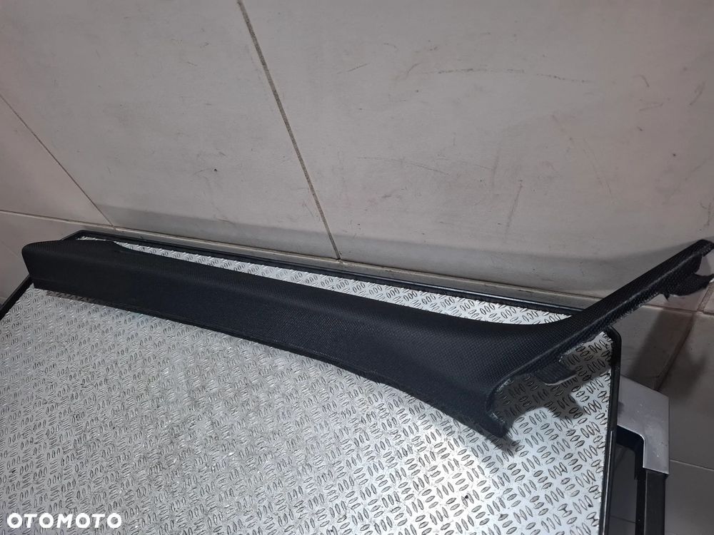 Słupek lewy przód BMW F10 F11 rok 2012 M-Pakiet 2,0 Diesel - 2