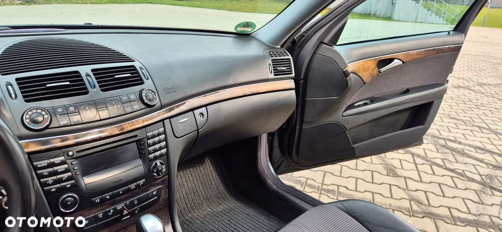 Mercedes-Benz Klasa E 320 CDI Avantgarde - 15