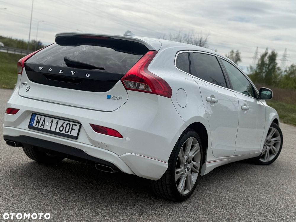 Volvo XC 40 ver-d4-scr-awd-inscription - 5
