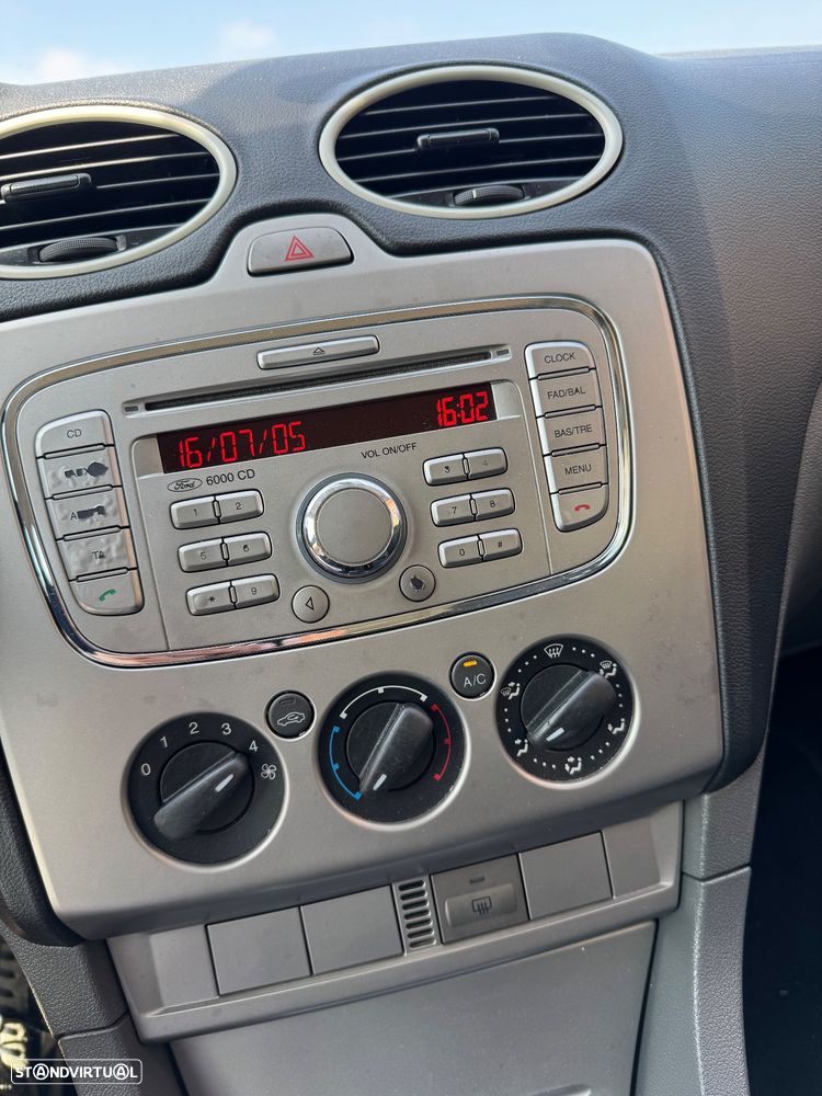 Ford Focus SW 1.4 16V Trend - 7