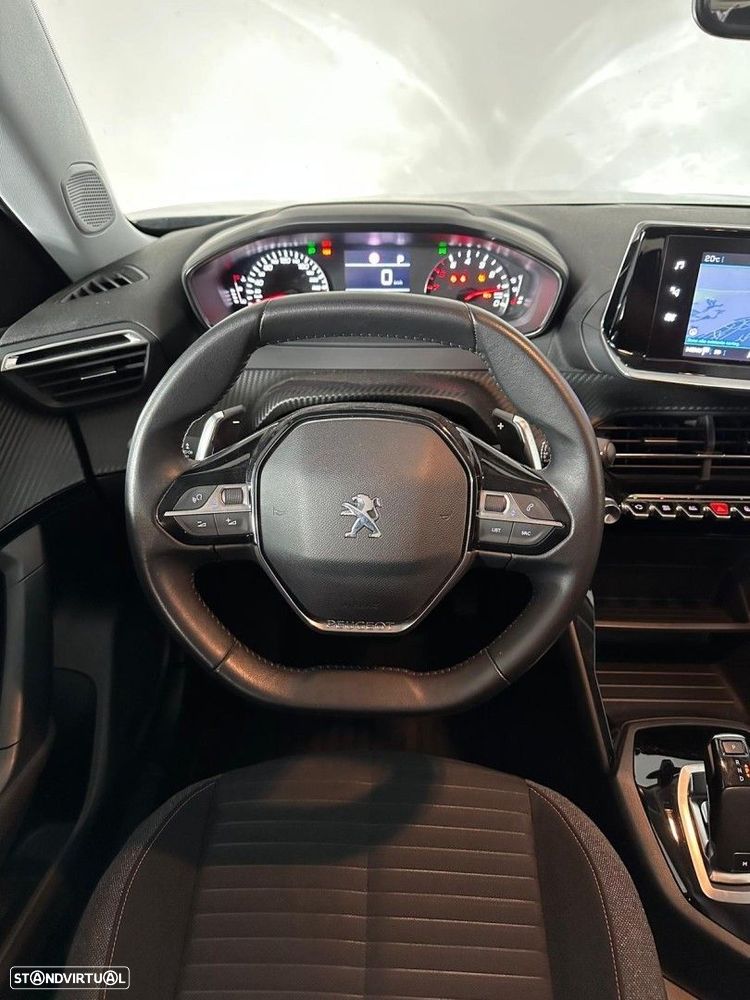 Peugeot 2008 1.2 PureTech Active Pack EAT8 - 9