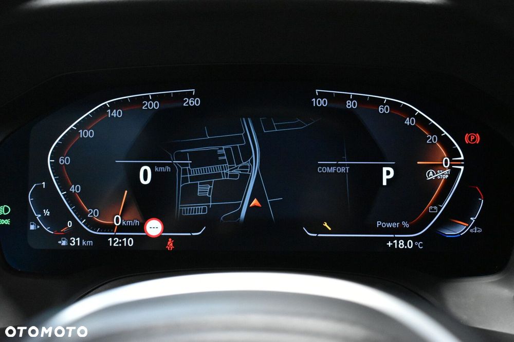 BMW Seria 3 330i xDrive M Sport sport - 18