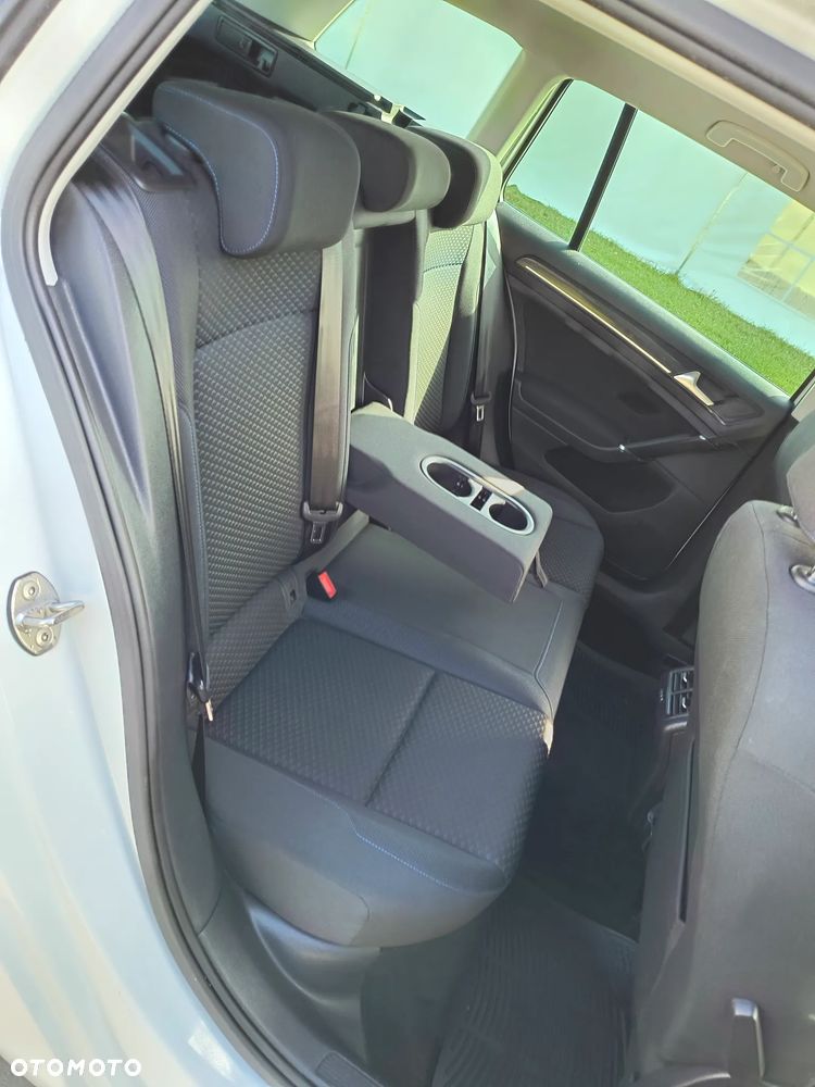 Volkswagen Golf Variant 1.6 TDI BMT IQ Drive - 22