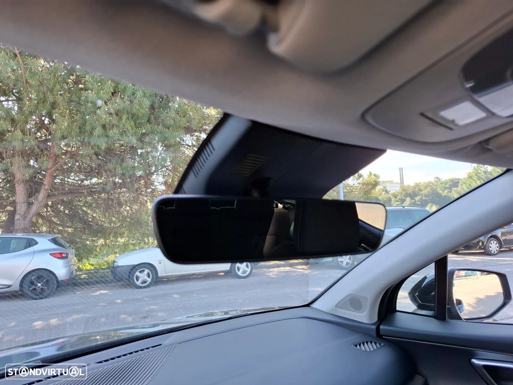 Kia Sportage 1.6 T-GDI Drive - 22