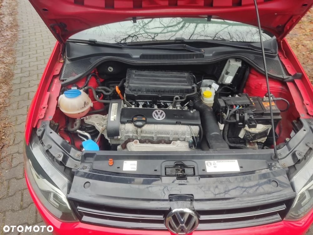 Volkswagen Polo 1.4 Comfortline - 25