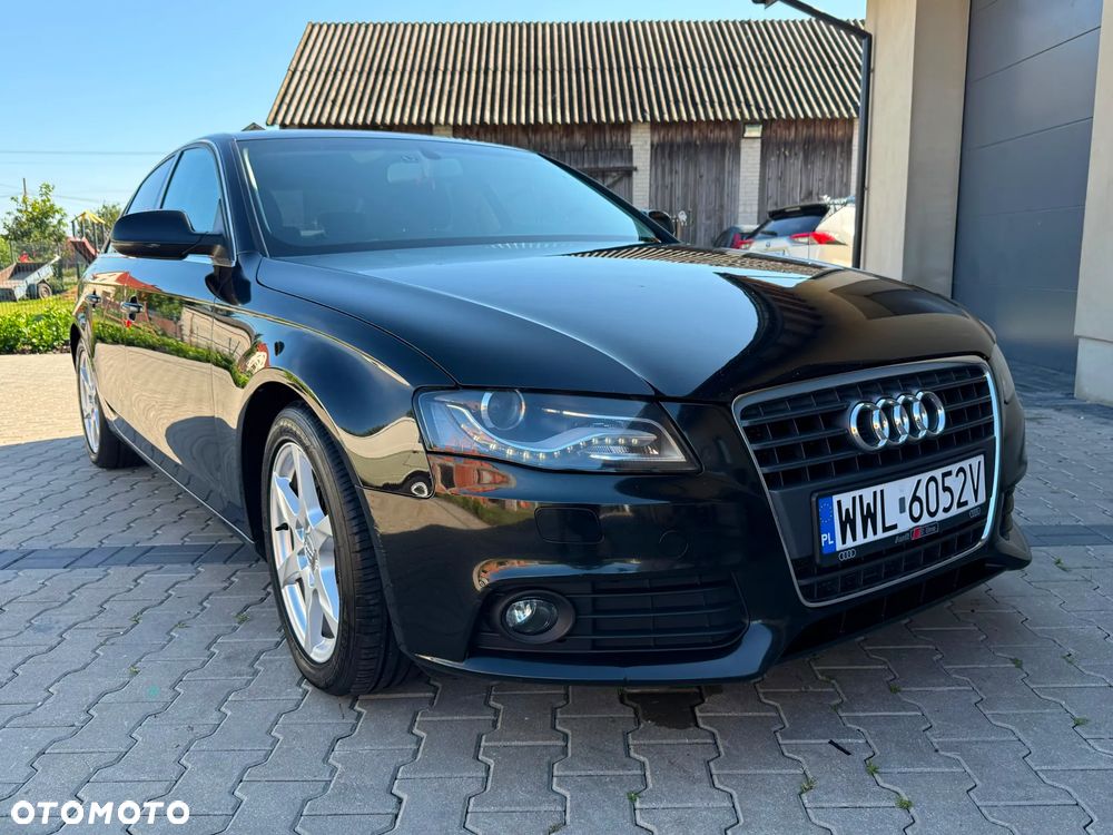 Audi A4 Limousine 2.0 TDI DPF Ambiente - 1