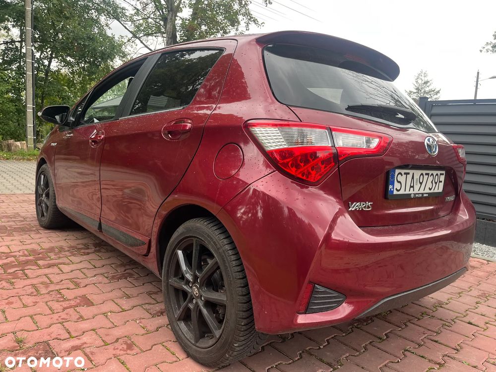 Toyota Yaris Hybrid 1.5 Executive - 8