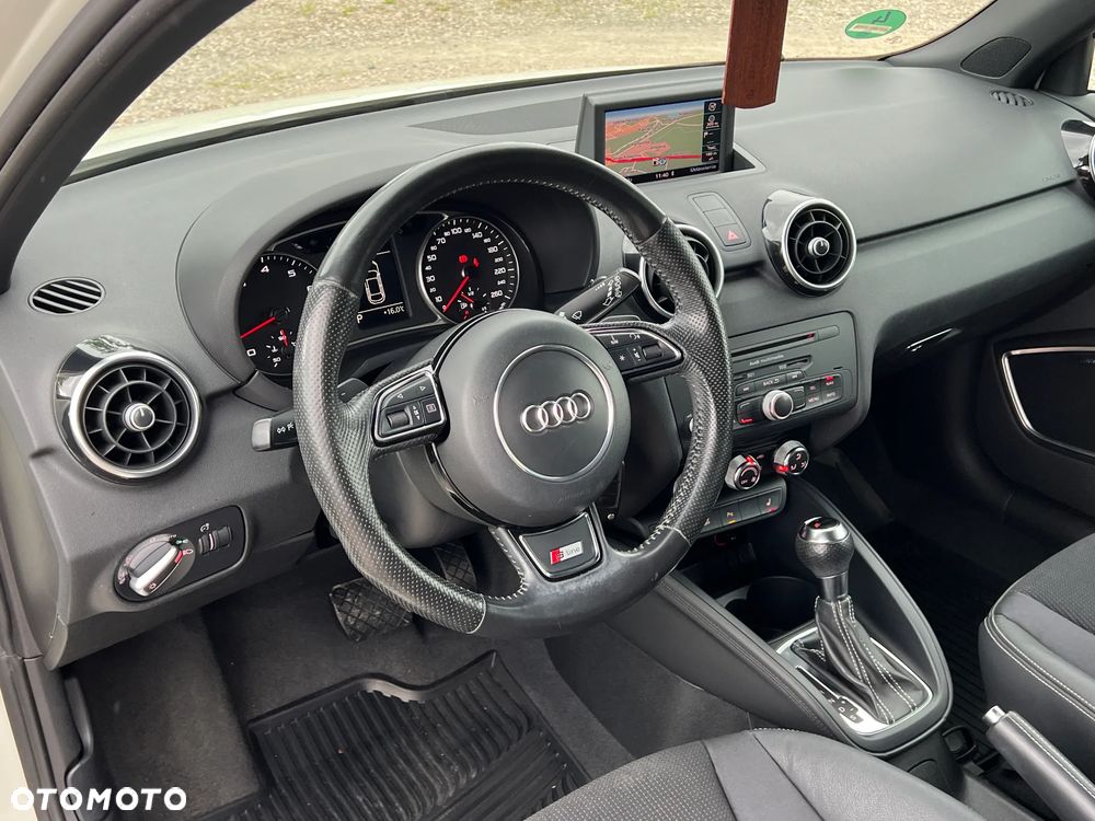 Audi A1 3-drzwiowe 1.4 TFSI S tronic S line Sportpaket - 16