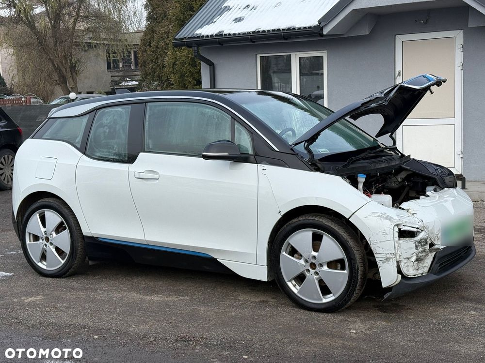 BMW i3 - 8