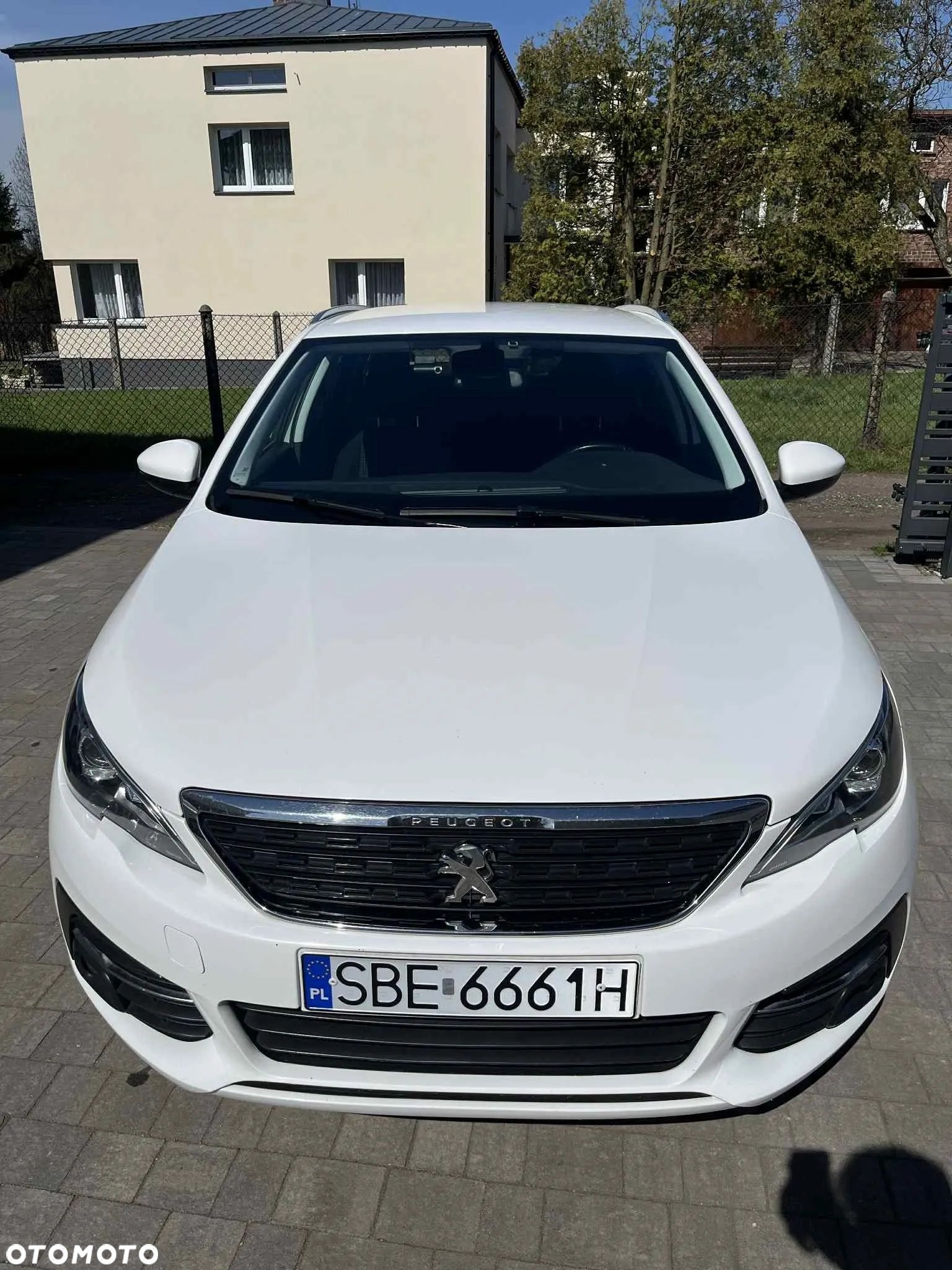 Peugeot 308 BlueHDi FAP 130 Stop & Start Style - 1