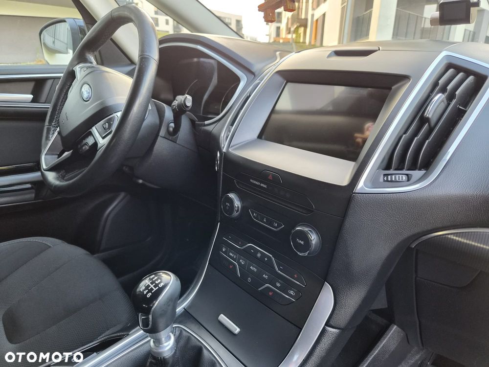 Ford S-Max 2.0 EcoBlue Titanium - 14
