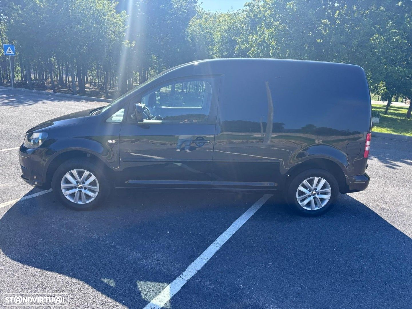 VW Caddy 1.6 TDi Extra AC - 6