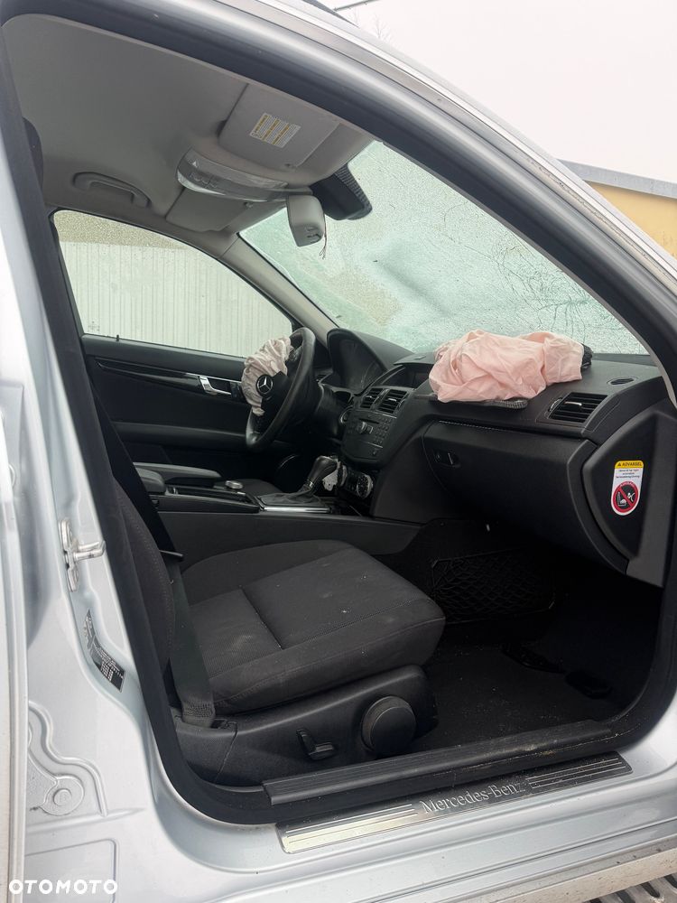 Mercedes-Benz Klasa C 200 CDI DPF Automatik - 8