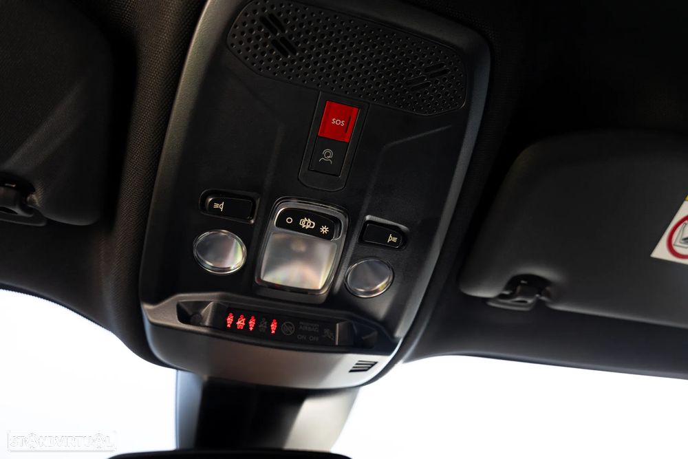 Peugeot 2008 1.2 PureTech Allure Pack - 12