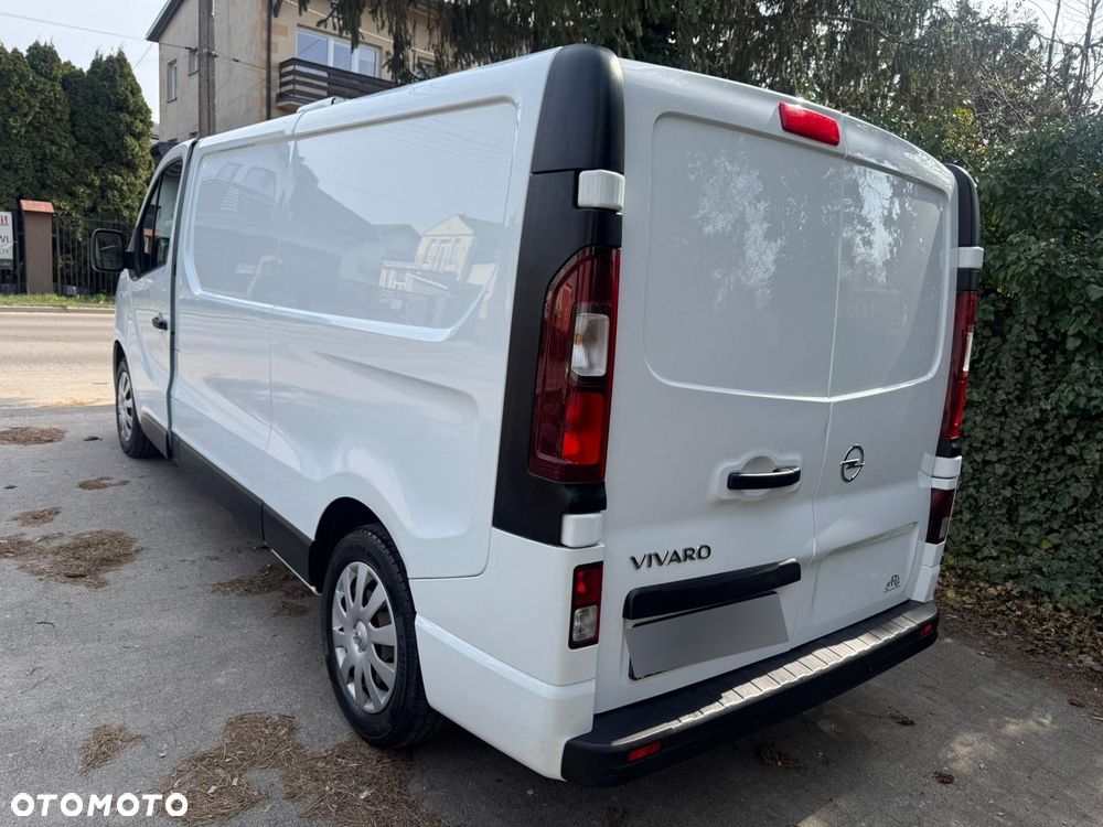 Opel vivaro - 6