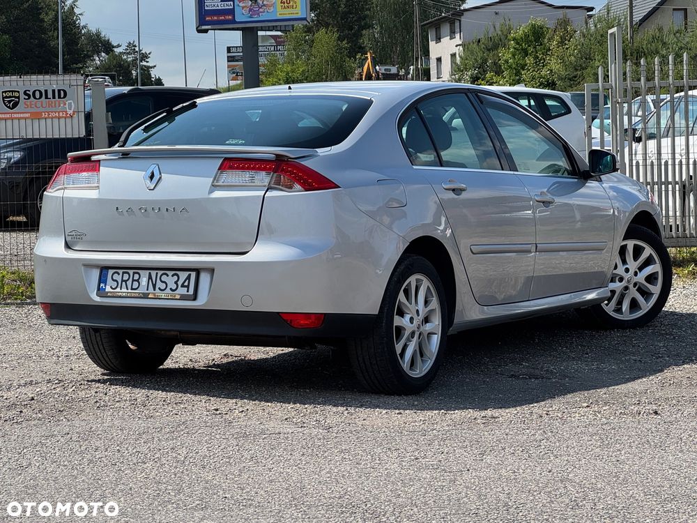 Renault Laguna dCi 110 FAP Expression - 9