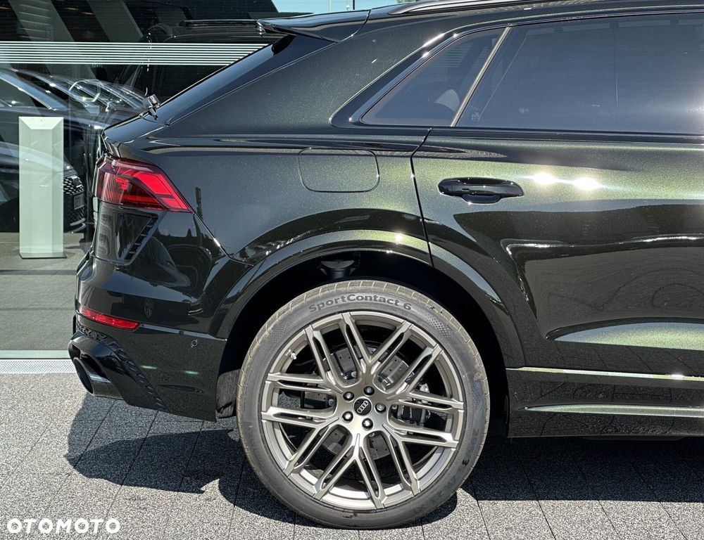 Audi RS Q8 - 6