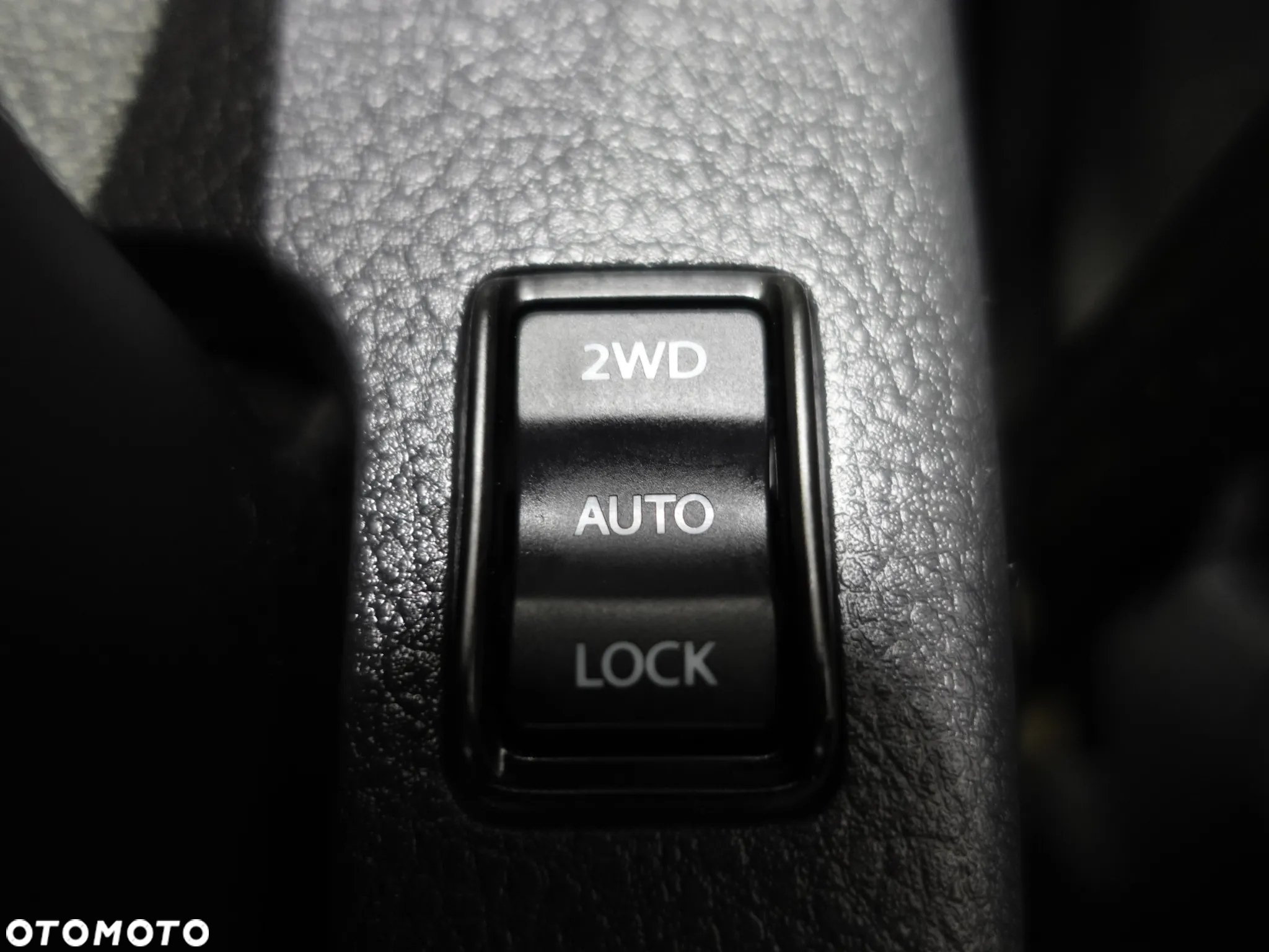 Suzuki SX4 1.6 Comfort 4WD - 32