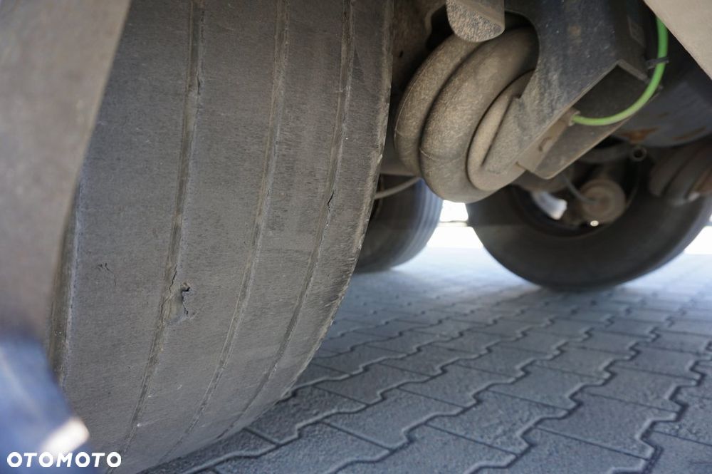 Schmitz Cargobull CHŁODNIA THERMO KING SLX 300 * 2015 * - 7