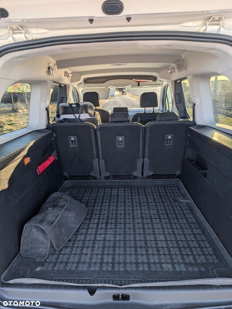 Citroën Berlingo XL 1.2 PureTech Feel S&S - 10