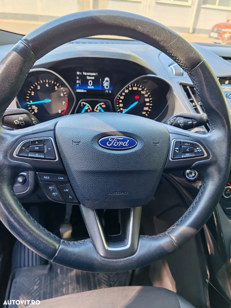 Ford Kuga 1.5 EcoBoost 2WD Titanium - 14