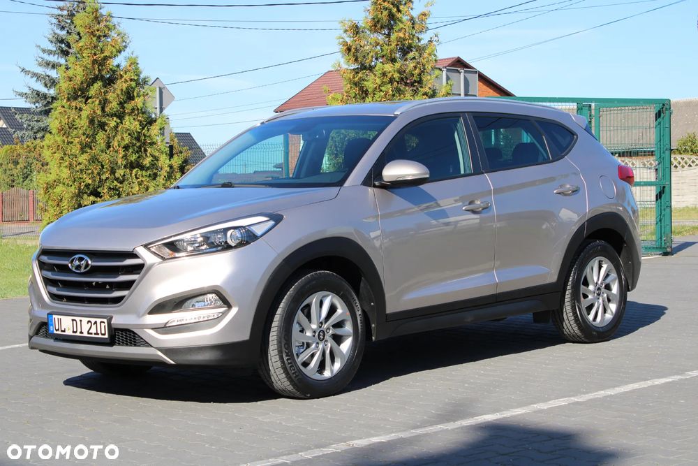 Hyundai Tucson 1.7 CRDI BlueDrive Comfort 2WD DCT - 2