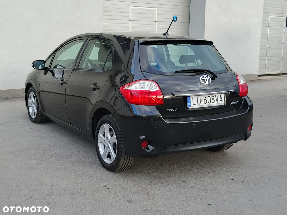 Toyota Auris 1.6 Life+ - 9