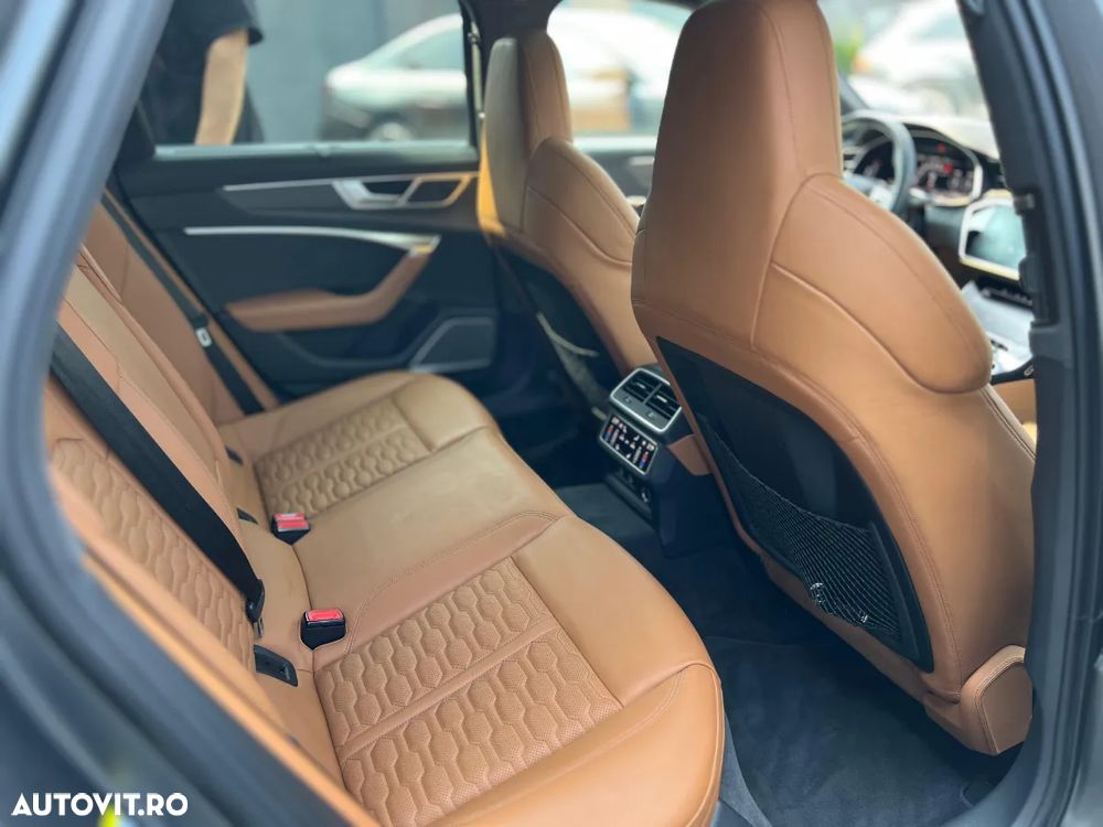 Audi RS6 Avant 4.0 TFSI quattro Tiptronic - 33