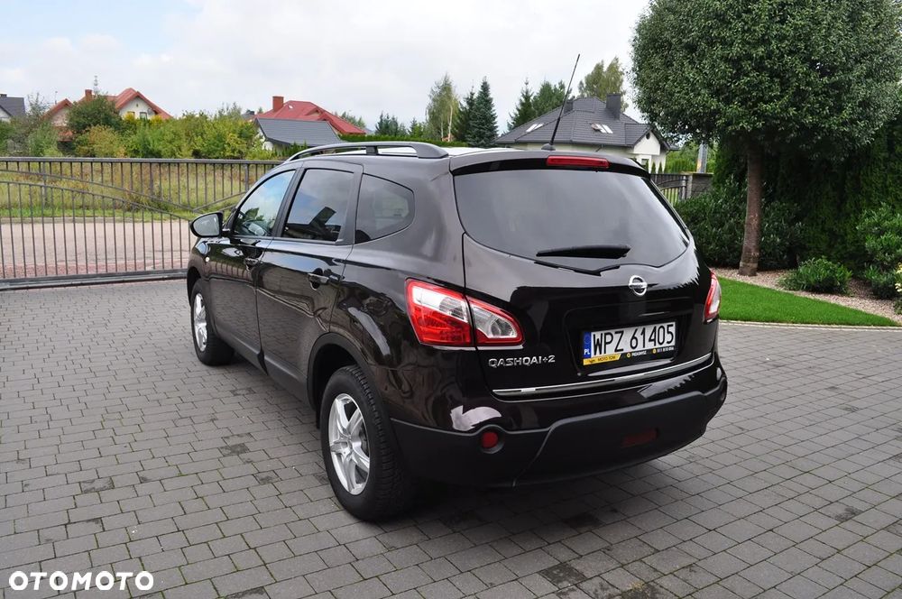 Nissan Qashqai+2 1.6 360 - 4