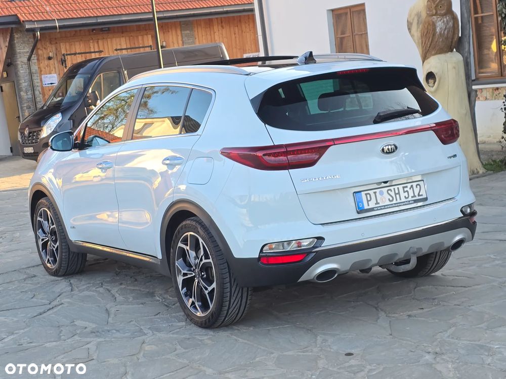 Kia Sportage 2.0 CRDI AWD Eco-Dynamics+ (48V M-H) GT LINE - 6