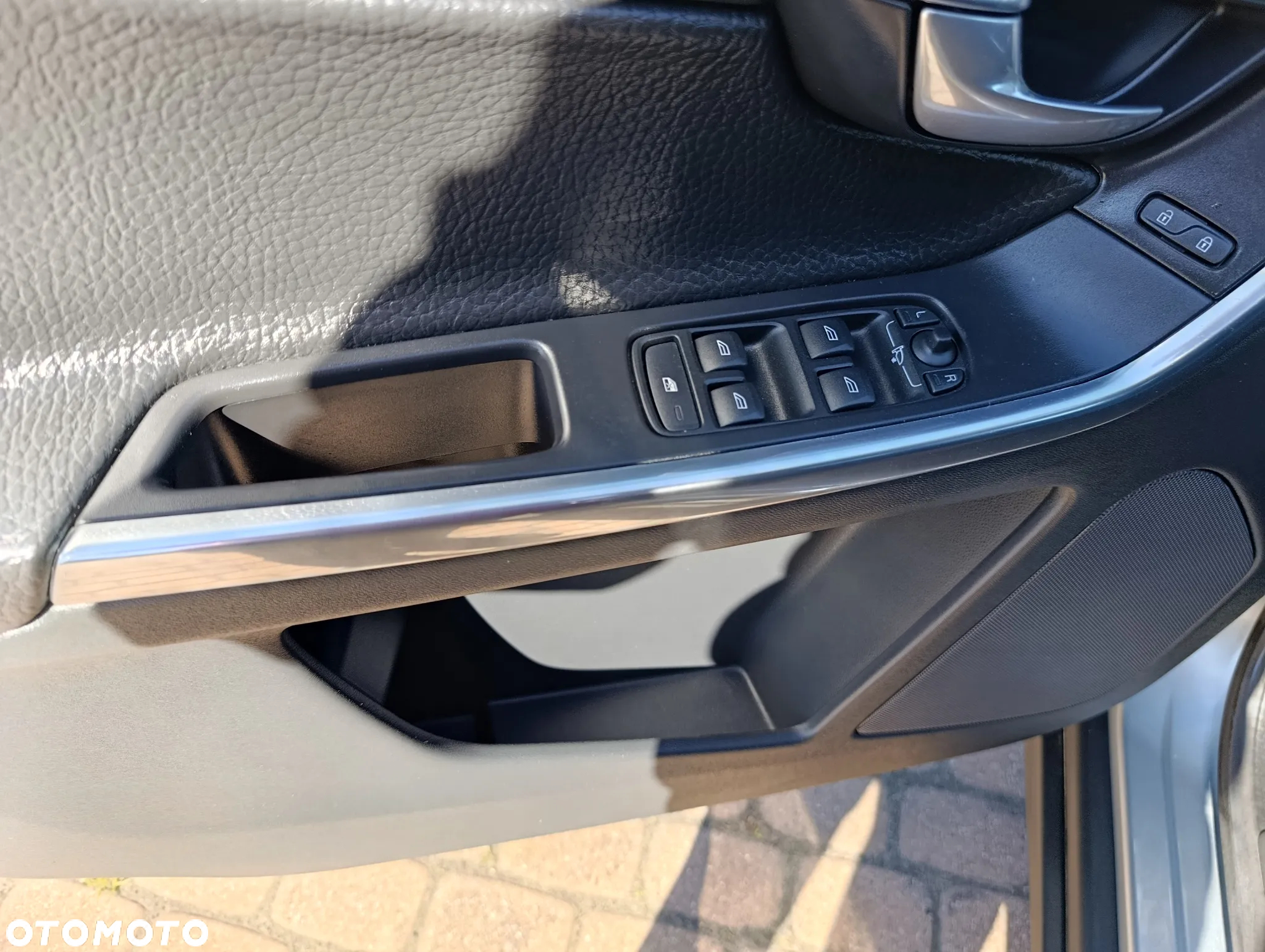 Volvo XC 60 - 2