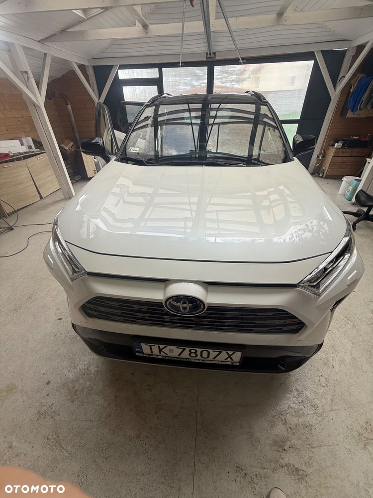Toyota RAV4 Hybrid Selection 4x2 - 6