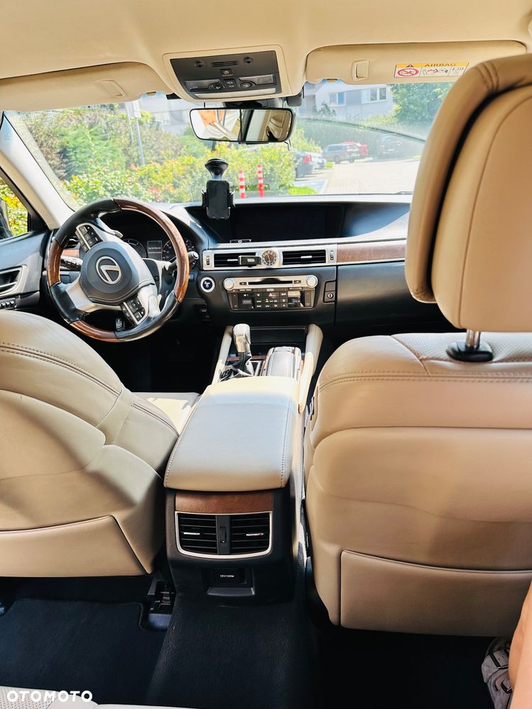 Lexus GS - 8