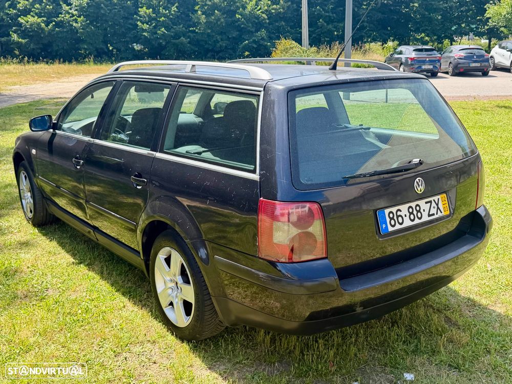 VW Passat Variant 1.9 TDi Confortline - 33