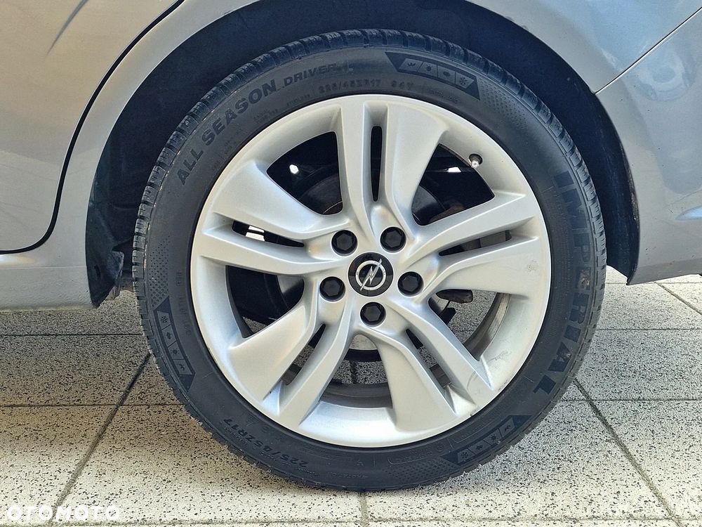 Opel Zafira 2.2 - 19