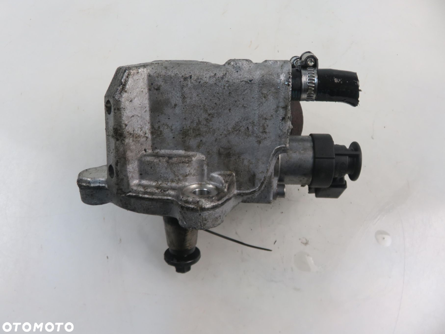POMPA WTRYSKOWA BMW E91  316 d  0445010518 - 7