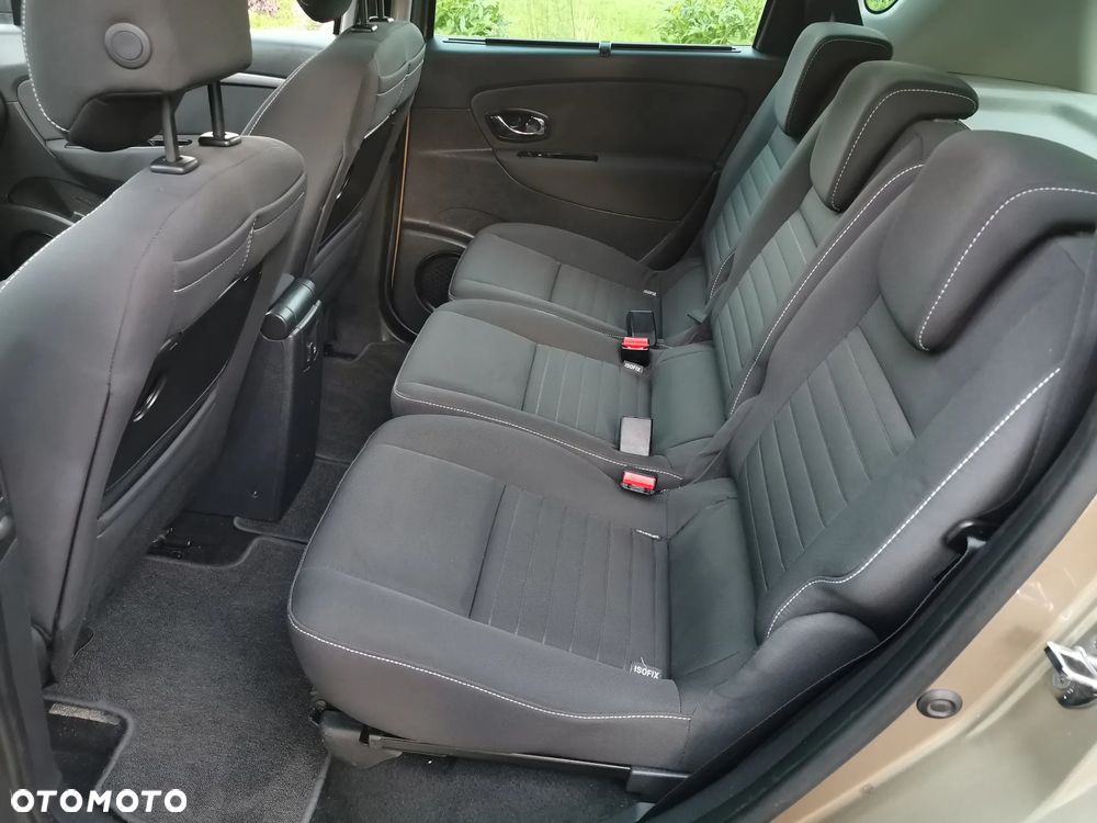 Renault Scenic 1.6 16V 110 LIMITED - 19