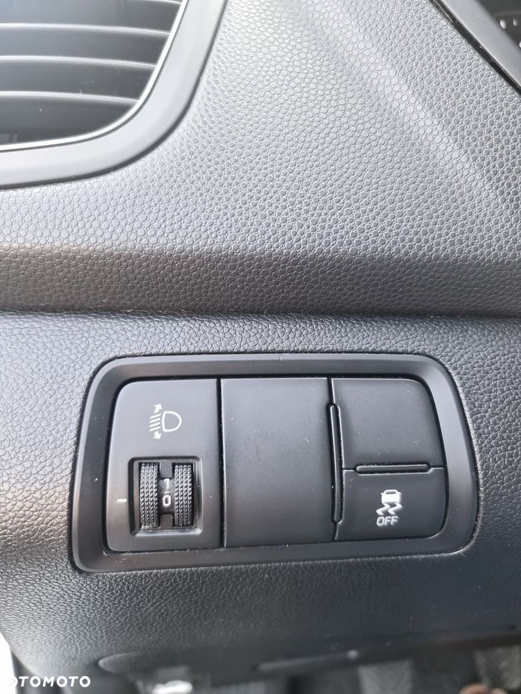 Hyundai i20 1.2 BlueDrive Classic + - 30