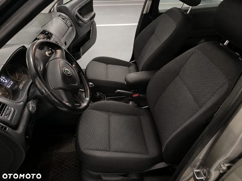 Skoda Roomster 1.2 TSI Active - 8