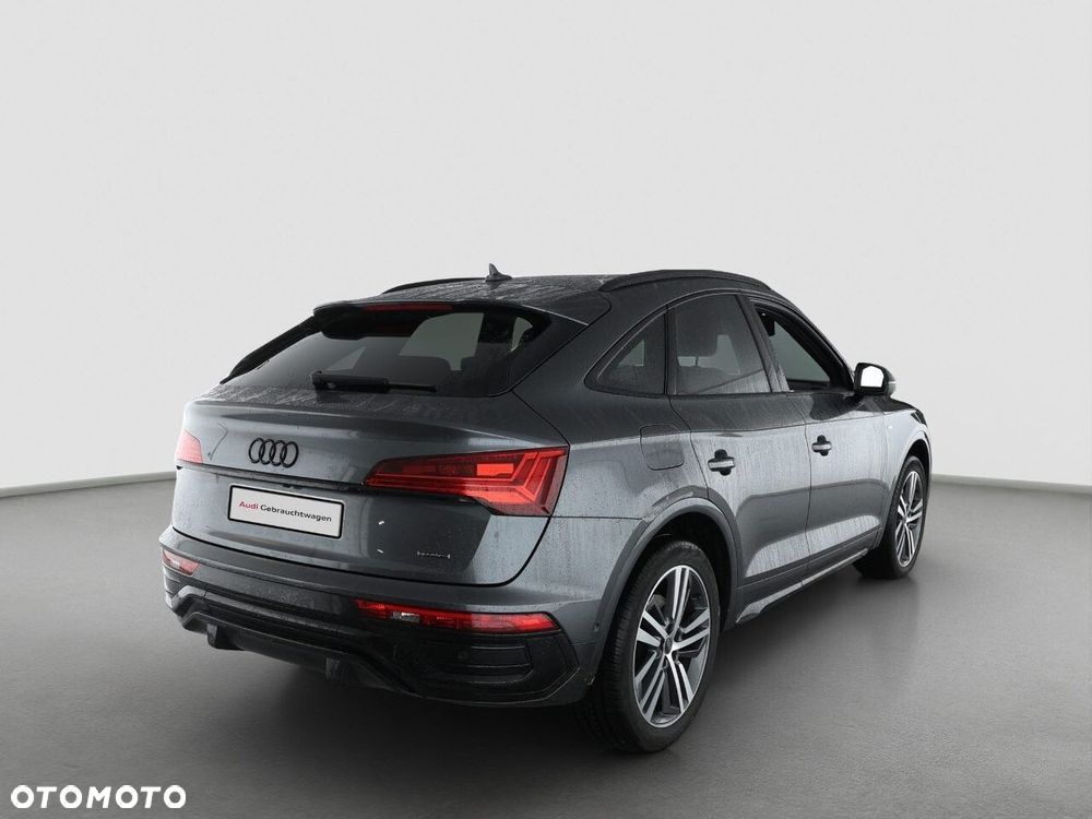 Audi Q5 Sportback - 4