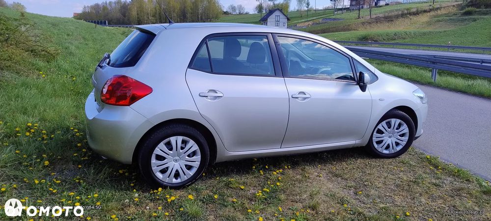 Toyota Auris 1.6 VVT-i Sol - 8