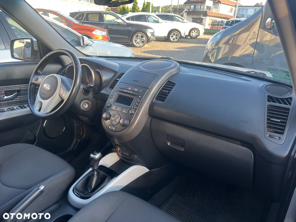 Kia Soul 1.6 CRDI M - 4