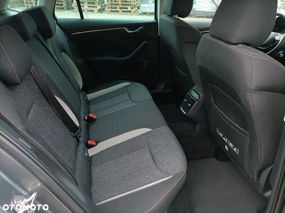 Skoda Kamiq 1.0 TSI Ambition - 11
