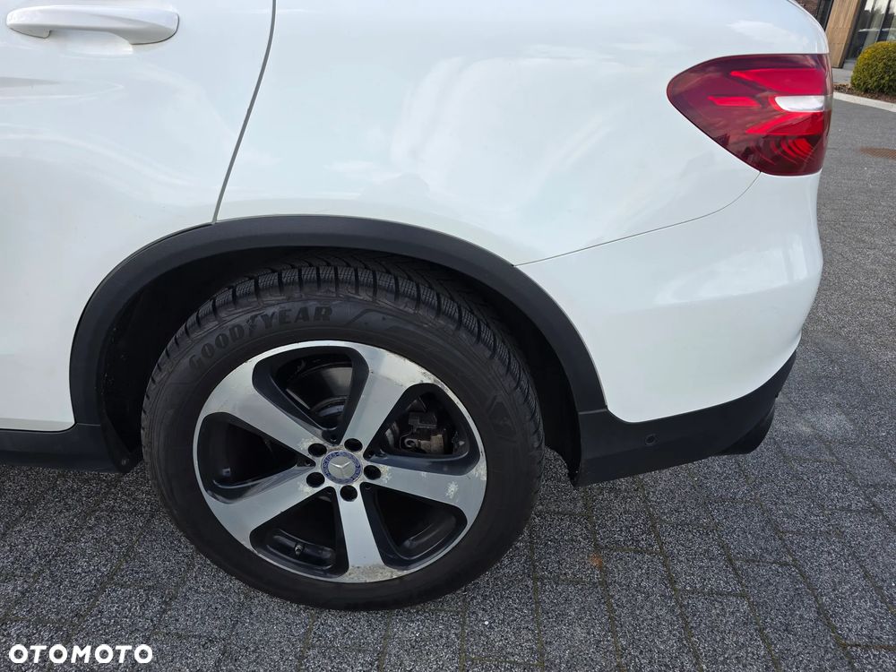 Mercedes-Benz GLC - 6