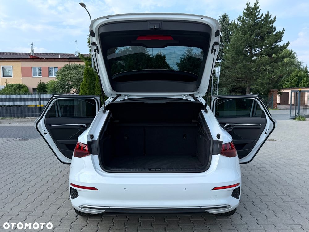 Audi A3 Sportback 35 TFSI S tronic - 15