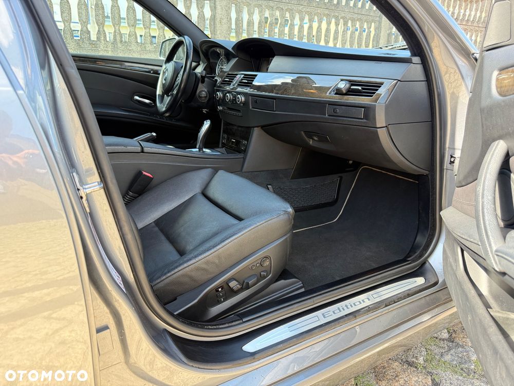 BMW Seria 5 530d Edition Lifestyle - 31