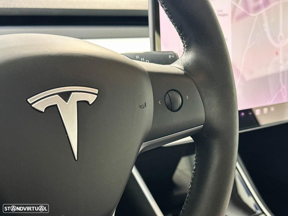 Tesla Model 3 Performance Dual Motor AWD - 48